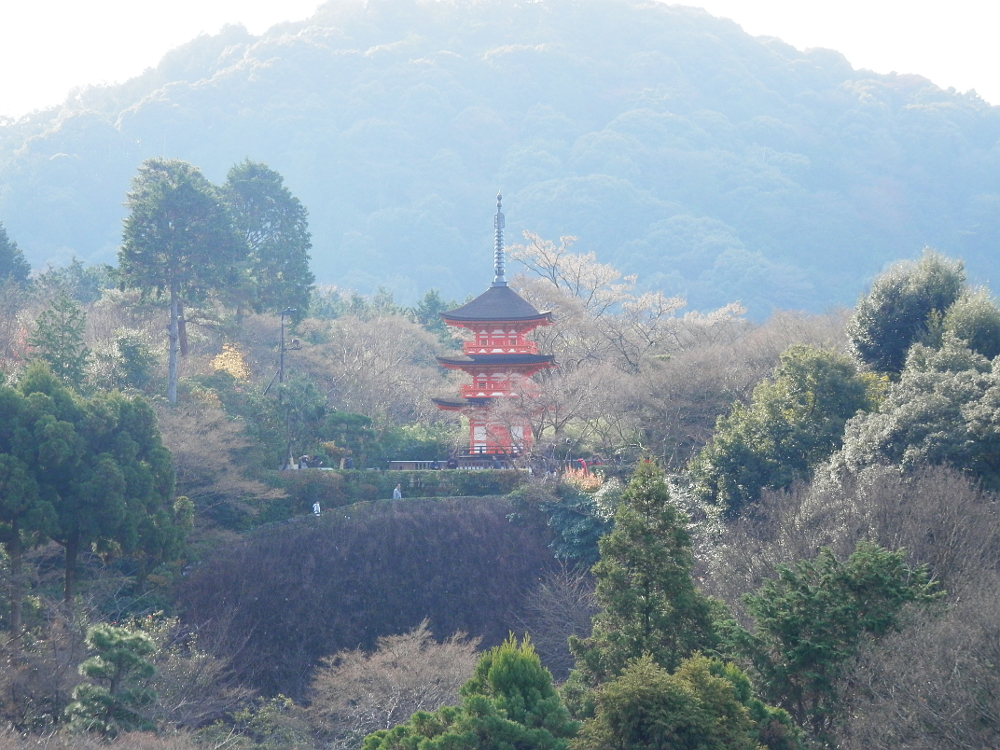 京都清水寺子安塔